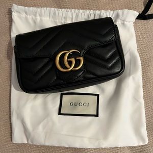 Gucci Marmont Matelasse leather super mini bag, black chevron leather